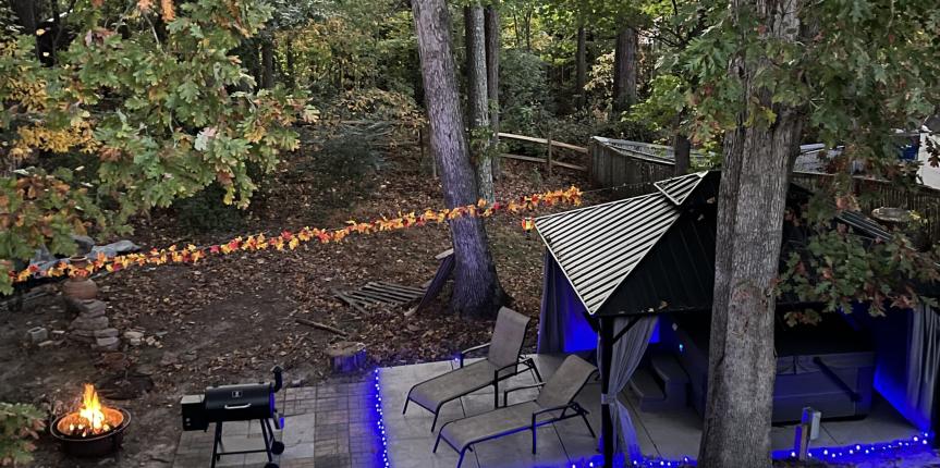 Fall Patio with Hot Tub